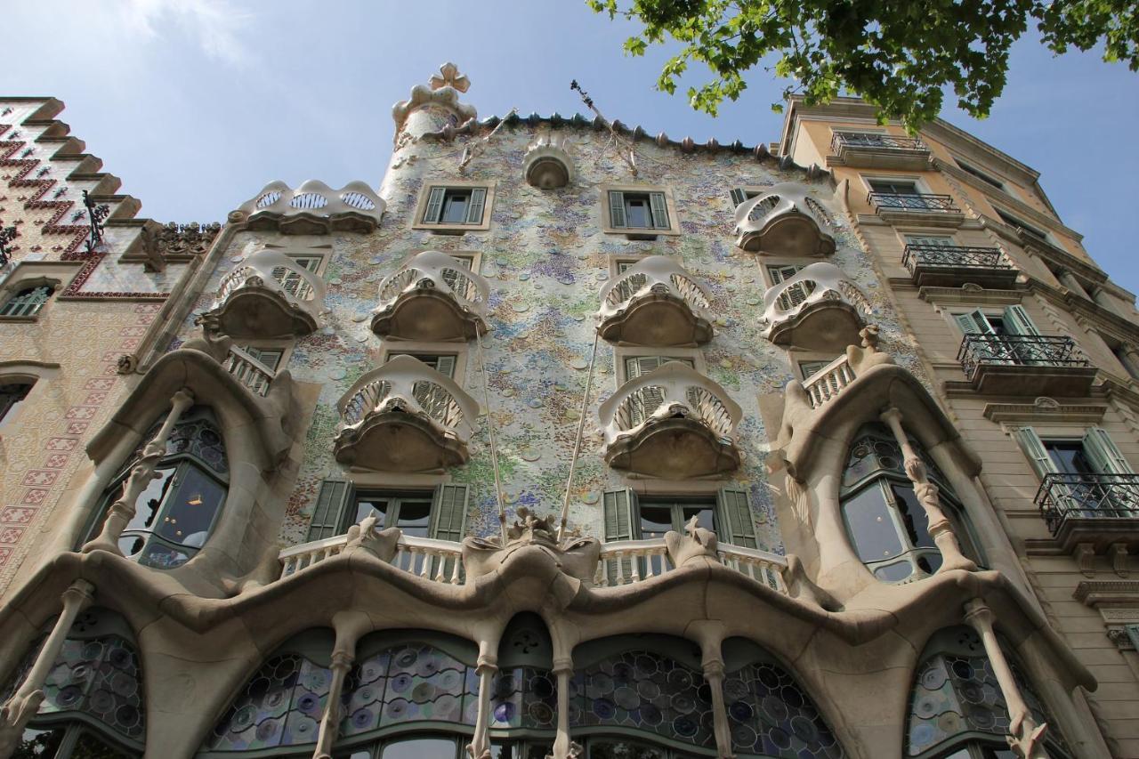 Muntanya - Apartments In Sagrada Familia Barcelona Exterior photo