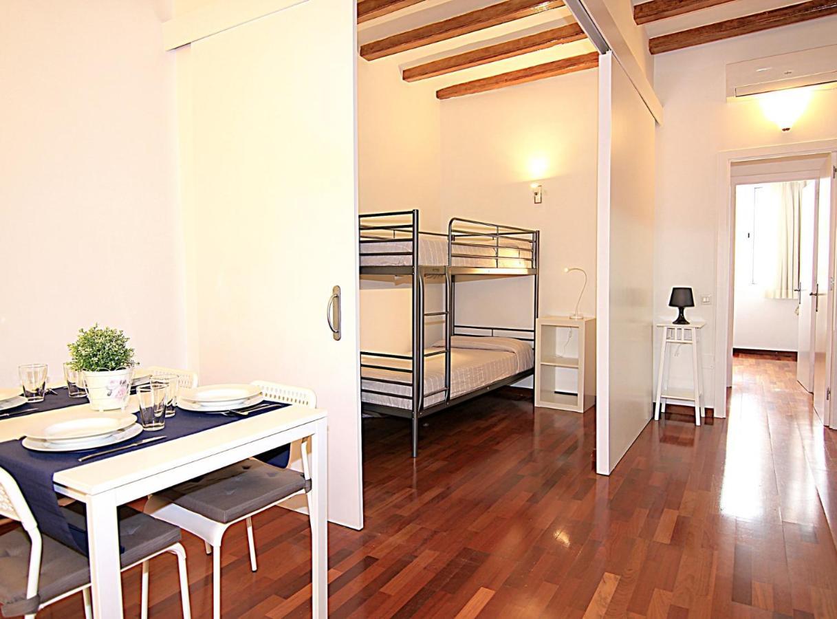 Muntanya - Apartments In Sagrada Familia Barcelona Exterior photo
